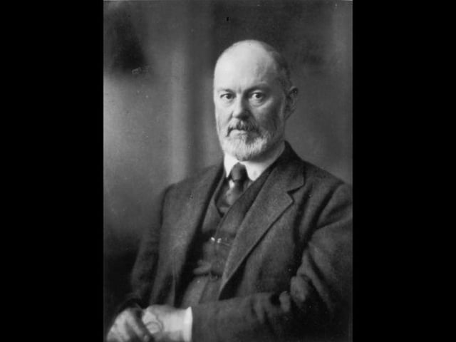 While Sire Frederick is no longer a living celebrity, he was certainly a noteworthy individual. He was an engineer famous for his designs of car and aeroplane engines, but is most famous for being the co-founder of Rolls-Royce cars.
