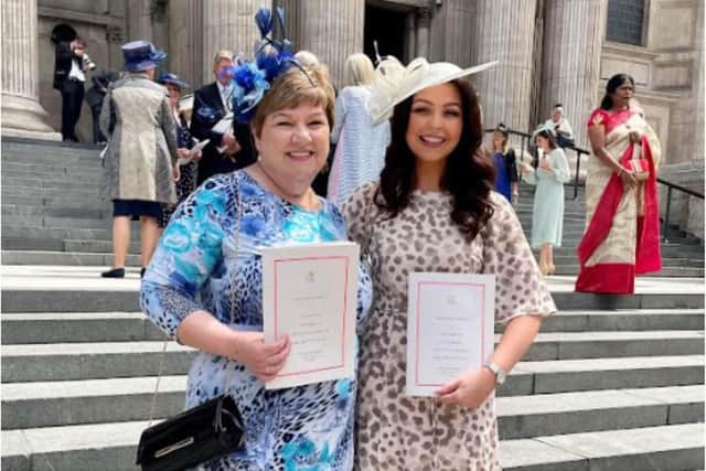 Lynne Wade and daughter Elly Spencer on the steps of St Paul's Cathedral.
