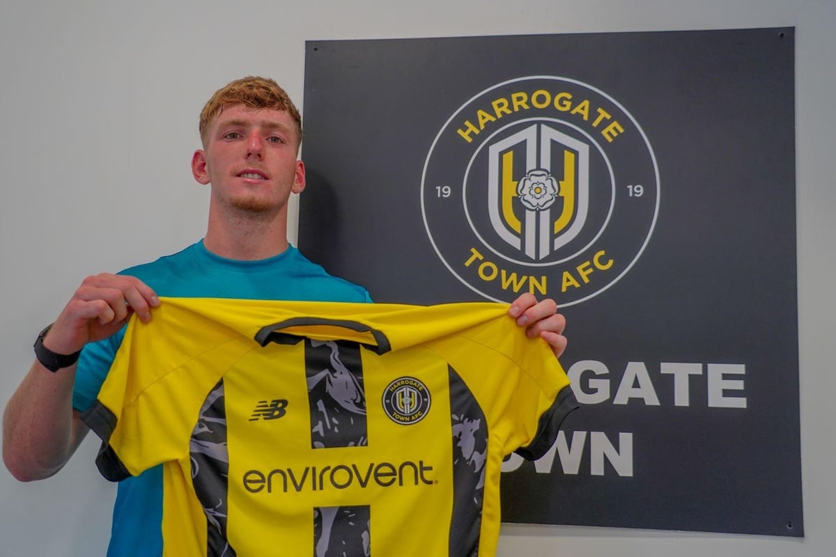 'He has a good future' - Doncaster Rovers man earns rave reviews after full debut for temporary club