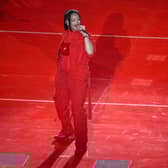 Rihanna on stage at the superbowl (photo: Getty Images)