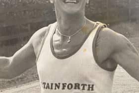 Derek Waite running a marathon