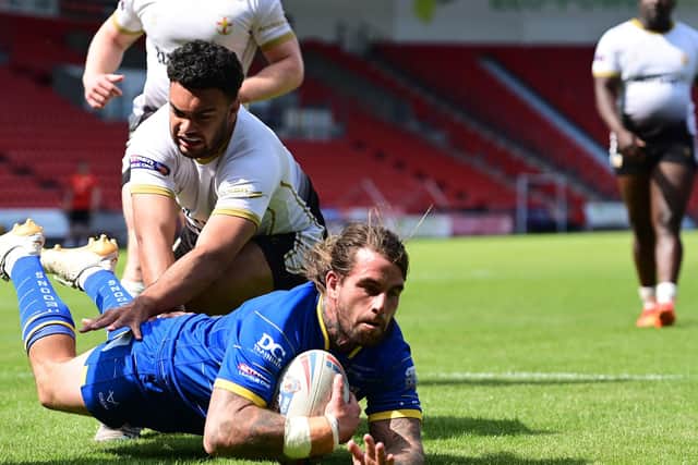 Josh Veacock scores the Dons' opening try. Picture: Howard Roe/AHPIX.com