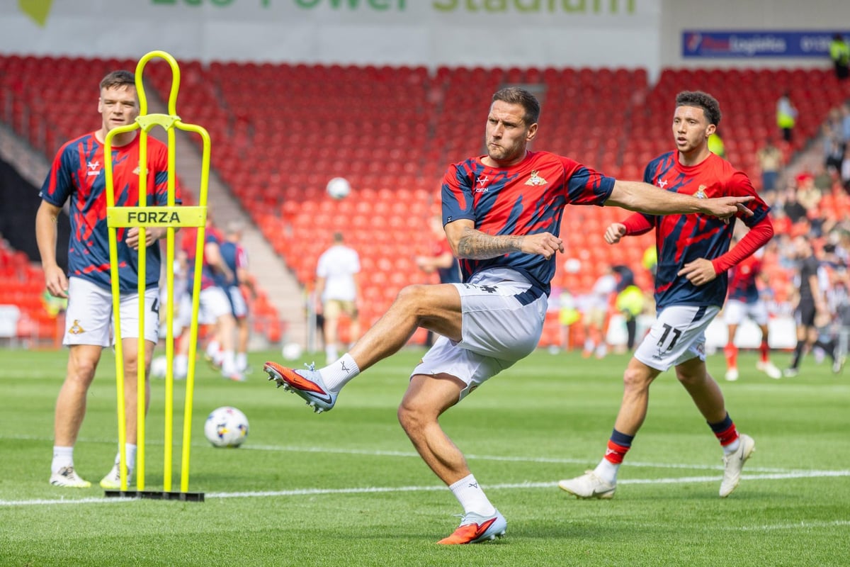 Billy Sharp hailed as veteran Doncaster Rovers man looks to be scourge of Bradford City again