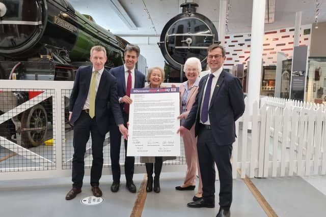 Dan Jarvis, Ed Miliband, Rosie Winterton, Ros Jones and Nick Fletcher all sign a letter urging the Transport Secretary to back Doncaster in its bid for the HQ of Great British Railways (GBR)