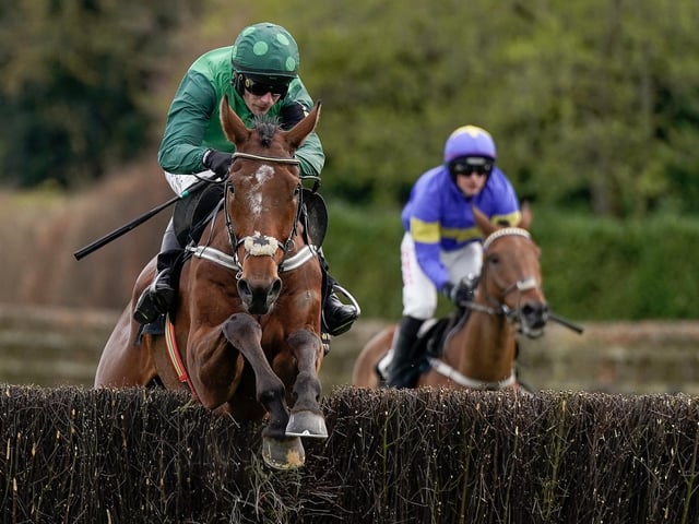 The Betway Queen Mother Champion Chase, the blockbuster race of the second day of the Festival on Wednesday (3.30), rarely lets spectators down. And this year's clash sets up another heavyweight duel between Willie Mullins's hot favourite, EL FABIOLO, and Nicky Henderson's Jonbon. The former is a strapping specimen who has won his last seven starts, including the Arkle Chase for novices at last season's Festival when the latter trailed in second. El Fab has not tasted defeat since he was pipped by Jonbon over hurdles at Aintree in 2022.