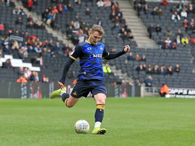 Kieran Sadlier in action for Doncaster Rovers.