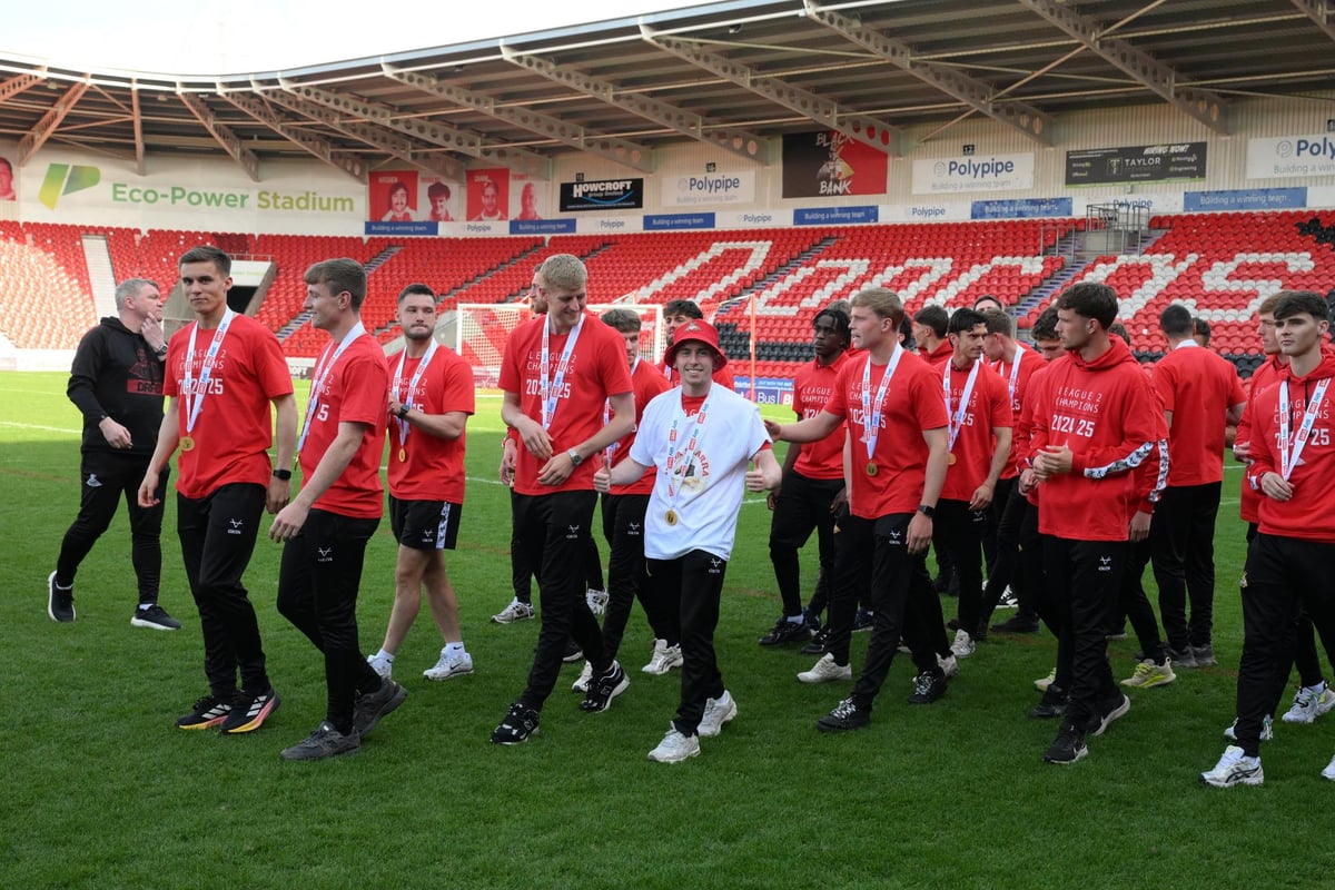 Bucket hats, Olowu pleas and dancing stewards - a night of more Doncaster Rovers celebrations