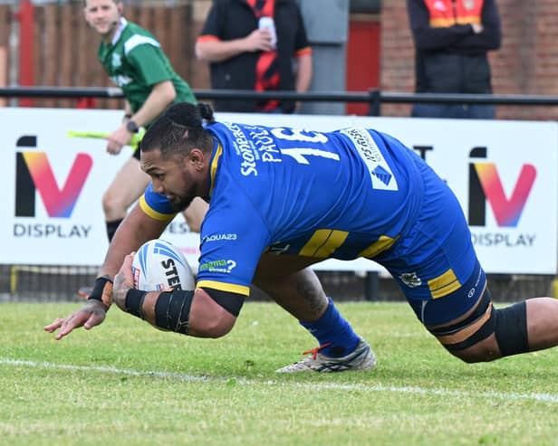 Pauli Pauli in action for the Dons.