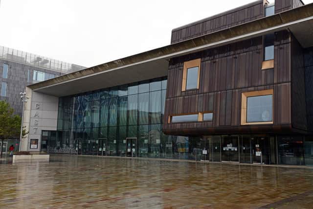 Cast, Doncaster. Picture: NDFP-13-10-20 Doncaster 15-NMSY