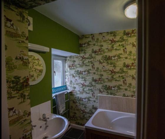 The Dorm replicates some of the key features of the lavish prefects’ bathroom on the fifth floor of Hogwarts Castle