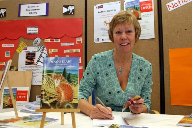 Chrissy Bradbury book signing at Chesterfield library in 2011