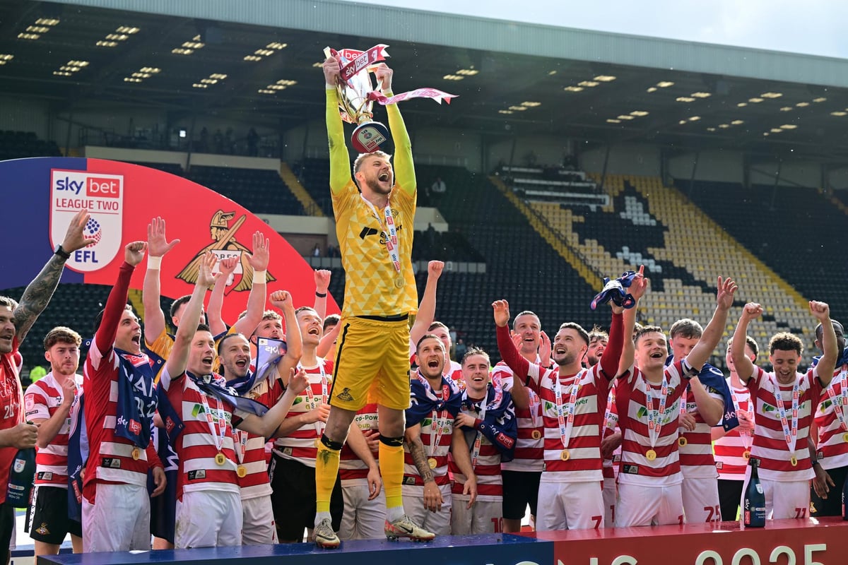 'Amazing' - England goalkeeper thanks Doncaster Rovers after sealing move to League One rivals