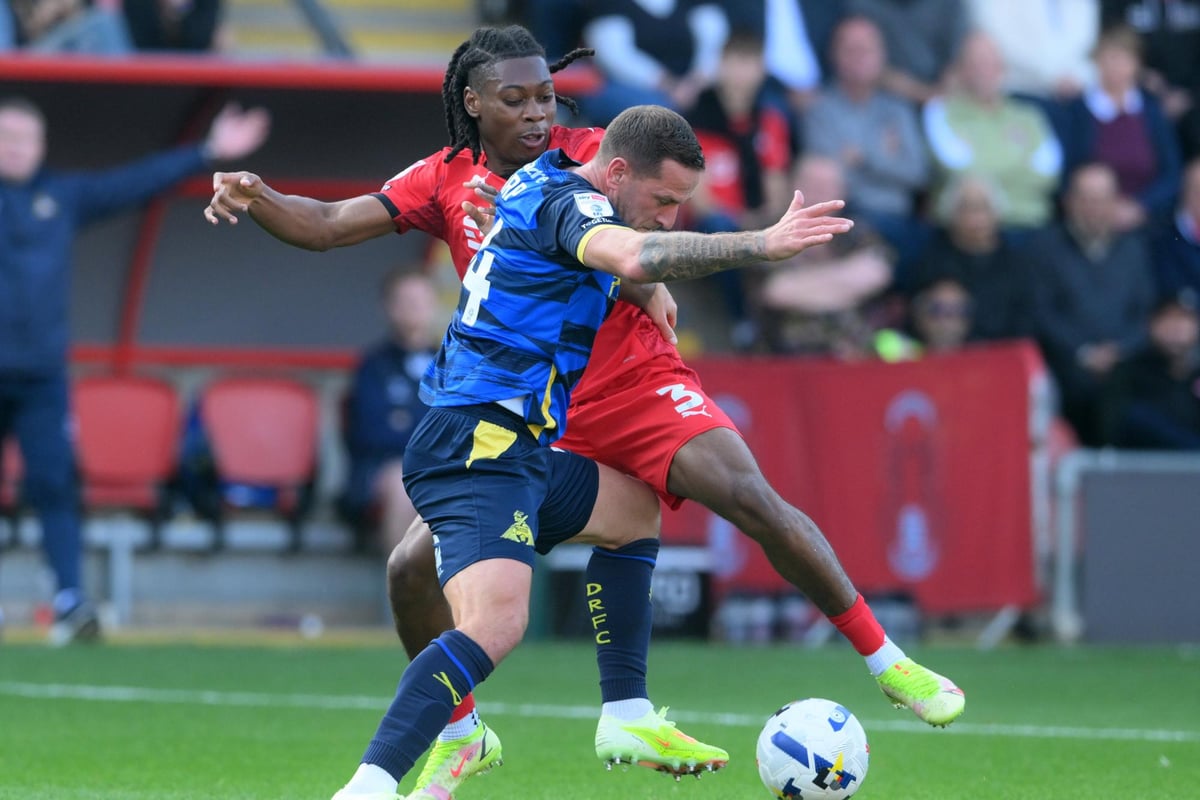 Grant McCann puzzled at his Doncaster Rovers players as he makes Billy Sharp point