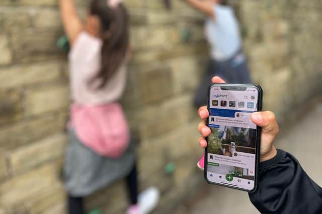 St Mary's Catholic Primary School children using myphizz