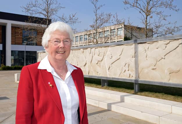 Doncaster mayor Ros Jones has criticised the allocation of police officers for the town in a letter to South Yorkshire crime commissioner Dr Alan Billings