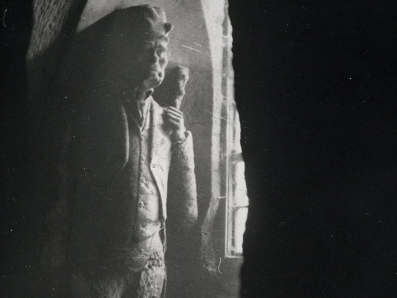 A carving of Pat, the Irishman in the tunnel known as the cloisters. This carving is around 3.5 meters tall.