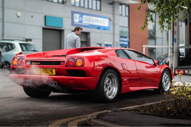 The Lamborghini Diablo before the smash. (Photo: Atom Detailing).