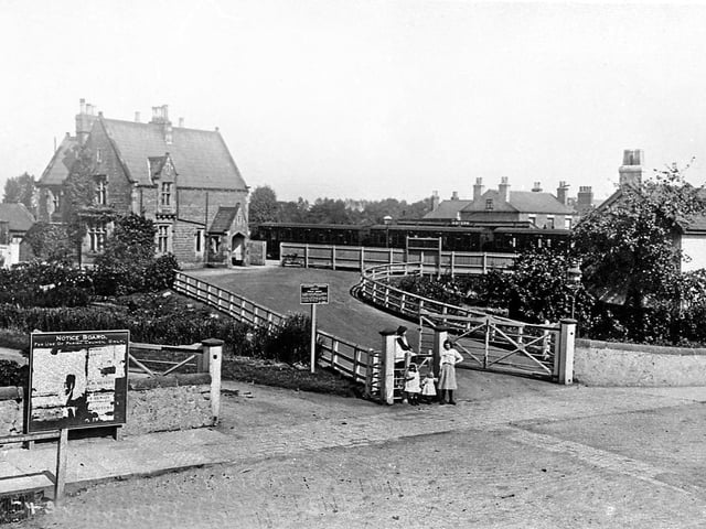 An old picture showing Askern Railway Station