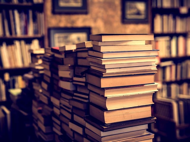 The Book Shop in Lee-on-the-Solent has been there since the 1930s, starting out as a small lending library within a florist’s shop. Now the store carries a good selection of adult and kids’ titles, plus specially curated dyslexia friendly reads for all ages.