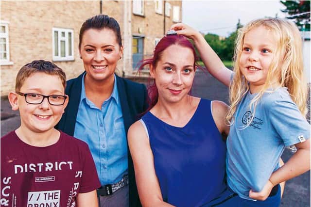 Laura, second left, with Kayla, 29, single mum to Callum, ten, and four-year-old Callis. (Photo: Channel 5).