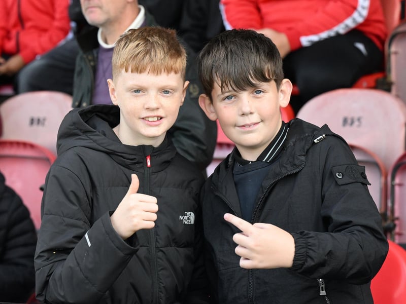 Doncaster Rovers eased to a comfortable 3-0 win at Grimsby.