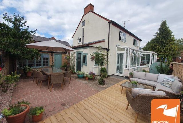 On East Lane, Edwinstowe, just down the road from the Major Oak, this three bedroom house is on the market for £220,000. Marketed by Newton Fallowell, 01623 889091.