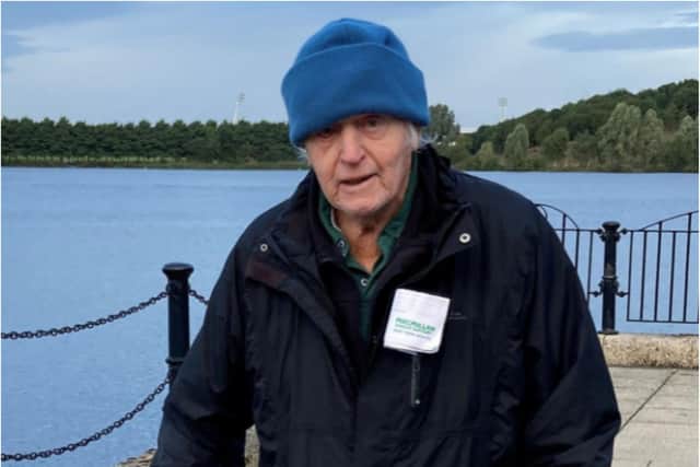Alan Bocking has raised £17,000 for Macmillan by walking around Lakeside.