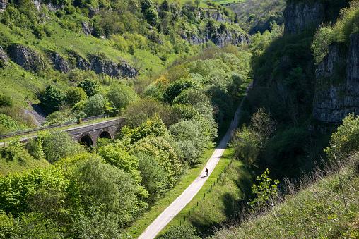 Treat yourself to an exciting and picturesque cycling route this weekend and visit Monsal Trail.