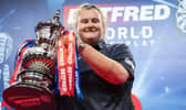 Doncaster's Beau Greaves successfully defended her Women's World Matchplay title.