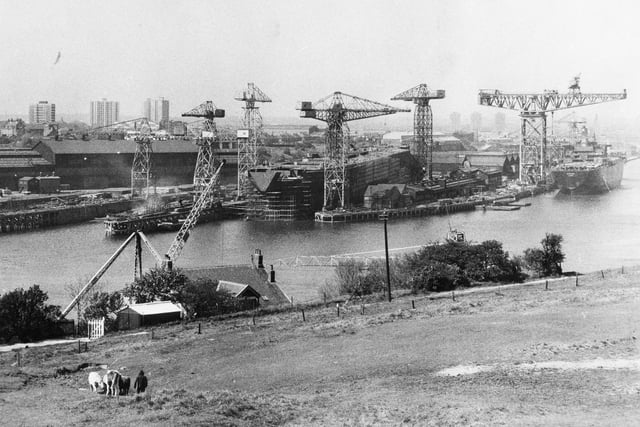 A 1973 view from Bill Quay looking across to the shipyards on the north bank at Walker.
