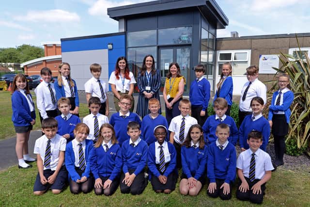 Morley Place Academy year Six pupils pictured with Jodie Griffiths, Class Teacher, Lauren Penny, Head of Academy and Louise Wright, Assistant Principal. Picture: NDFP-15-06-21-MorleyPlace 1-NMSY