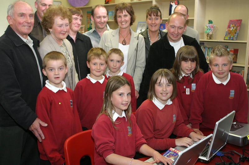 Opening of a new library in memory of Kathryn Brindley - her family watch yr 6s try out the new equipment