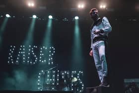 The Kaiser Chiefs' Ricky Wilson rules the roost at Scarborough's Open Air Theatre. (Photo: Cuffe and Taylor).