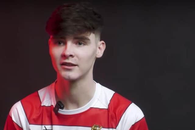 Charlie Crew has signed on loan for Rovers from Leeds.