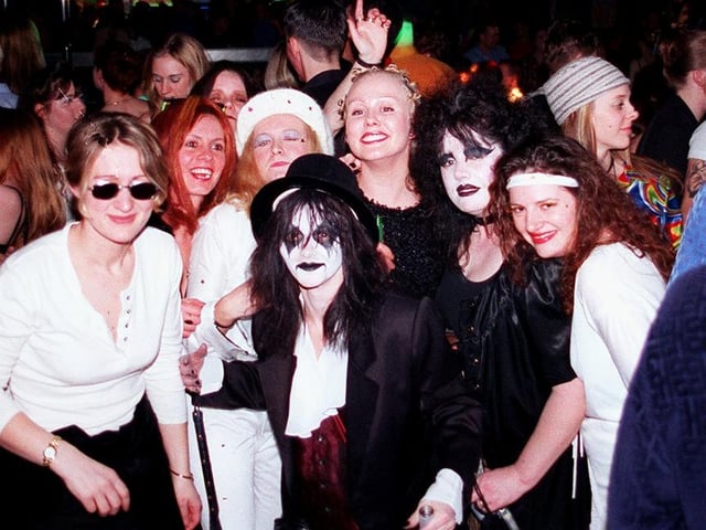 Karisma nightclub competition picture.... March 1998
