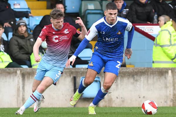 Tiago Cukur in action against Scunthorpe. Photo: Andrew Roe/AHPIX