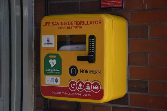 Every defibrillator has step-by-step, spoken word instructions built-in to it which explain how to use it on someone in an emergency