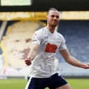 Doncaster Rovers have signed former Hull City and Sheffield Wednesday frontman Will Keane on a short-term deal.