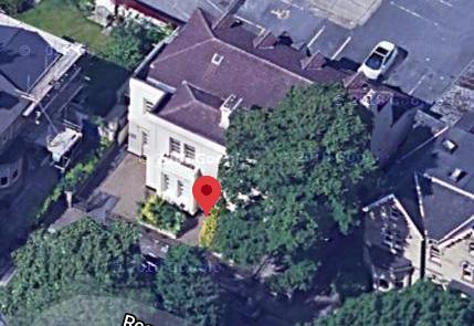 Number of registered patients: 10,125. Address: 8-9 Regent Square, DN1 2DS