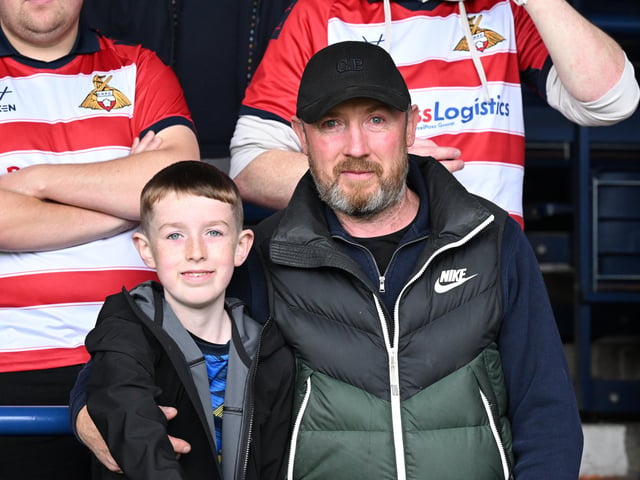Doncaster Rovers slipped to a third league defeat in a row after a narrow loss at Luton.