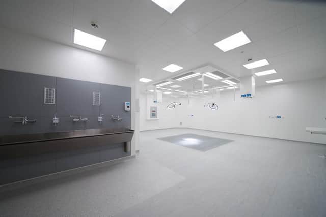 A new 'cutting edge' surgical suite at DRI