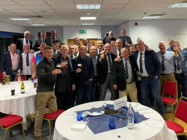 Doncaster’s class of 1997 enjoyed a reunion at Knights’ recent home game against Ampthill to reminisce about their run to the RFU Intermediate Cup final.