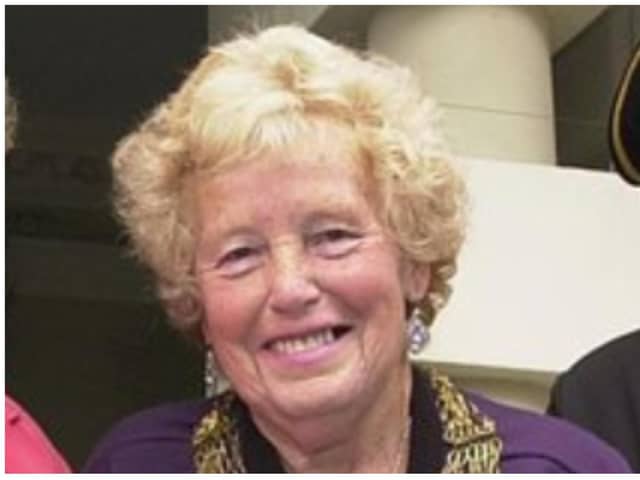 Former mayor of Doncaster Beryl Roberts has died at the age of 93.