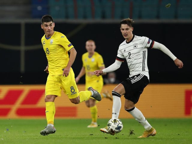Both Leicester City and Everton are keen on signing Atalanta midfielder Ruslan Malinovskiy. The Ukrainian international is also said to be attracting attention from Inter Milan. (Calcio Mercato)
Photo by Maja Hitij/Getty Images