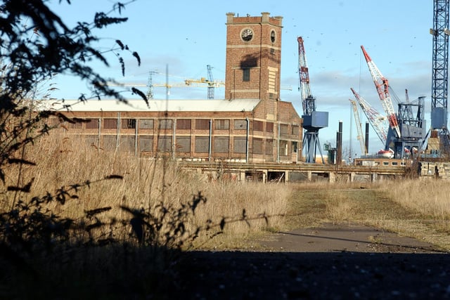 A 2005 reminder of the former Hawthorn Leslie shipyard at Hebburn.