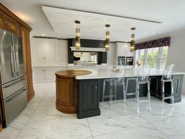 Breakfast bar seating in the luxury kitchen.