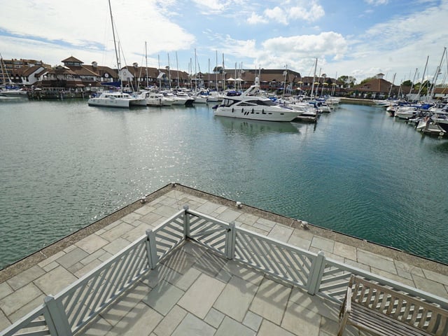 The house also has moorings for 12 and 25 metre vessels. The house is listed by Marina and Hampshire Life Homes - 023 9229 9021.