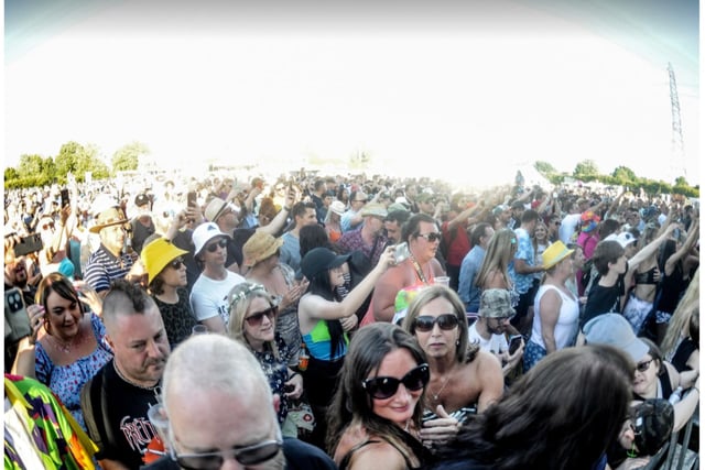 Music lovers enjoyed blazing sunshine at this year's festival.  (Photo: Robin Burns)