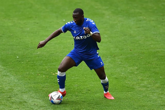 Middlesbrough boss Neil Warnock has confirmed that the club are closing in on a loan deal for Everton winger Yannick Bolasie. The ex-Aston Villa loanee spent last season in Portugal with Sporting CP. (Hartlepool Mail)