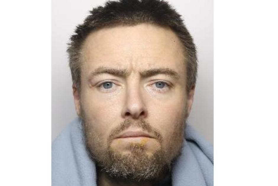 Video: Doncaster drug dealer caught by officers with over £1,700 of ...